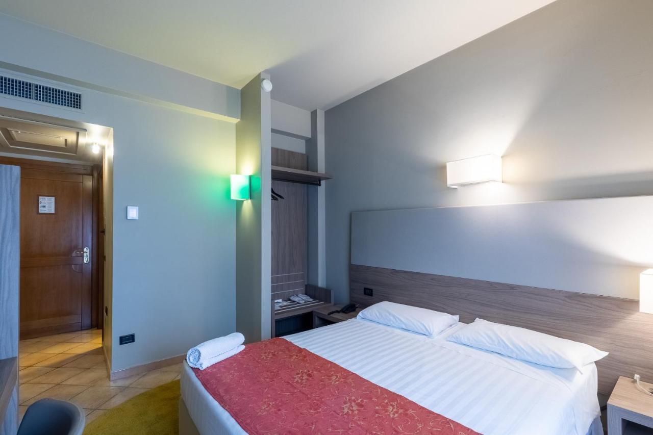 Sunflower 4* Milano